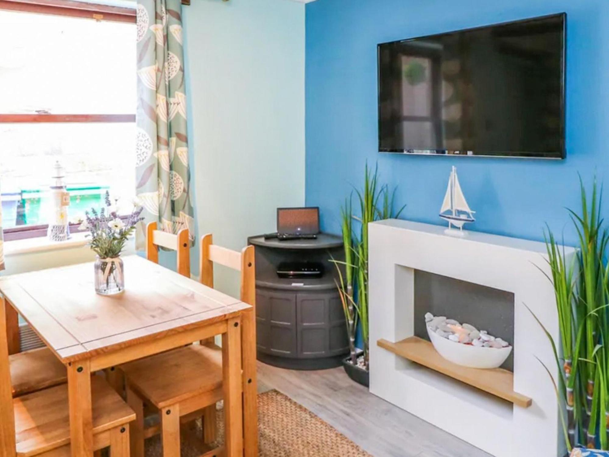 Whitby Sands Ngoại thất bức ảnh